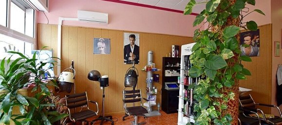 1 bedroom Commercial property in Torrevieja, Spain No. 14439 6