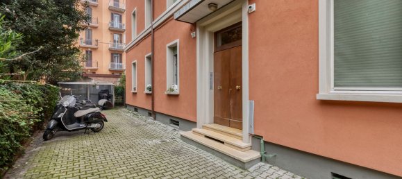 2 rooms Apartment in Bologna, Italy No. 97687 20