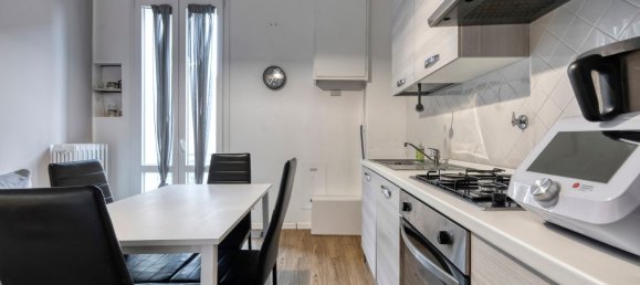 2 rooms Apartment in Bologna, Italy No. 97687 9