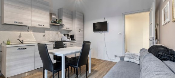 2 rooms Apartment in Bologna, Italy No. 97687 11