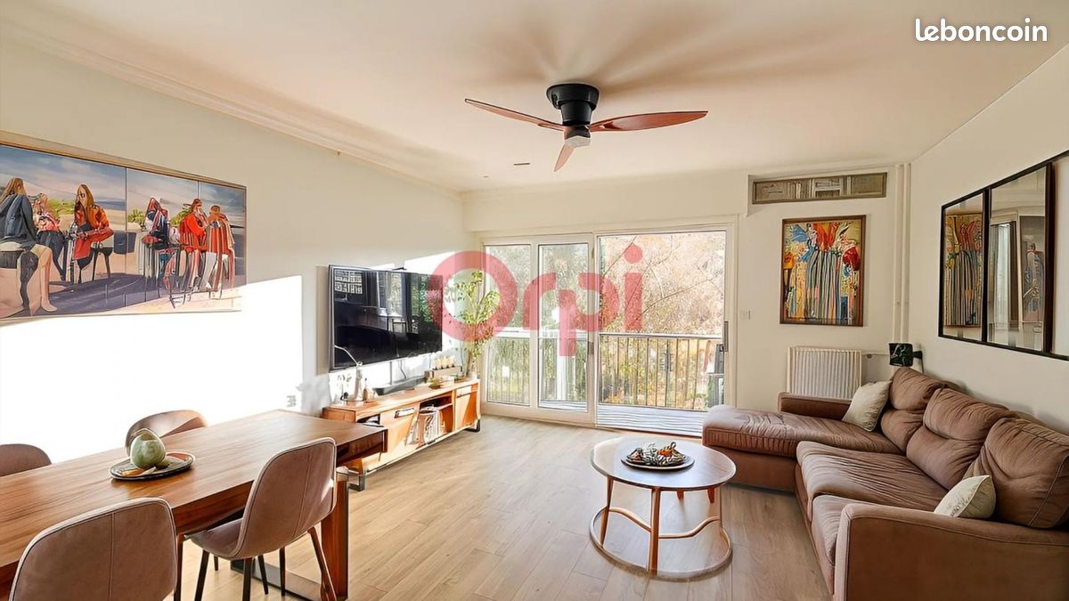 2 bedrooms Apartment in Chambourcy, France No. 140075