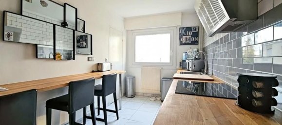2 bedrooms Apartment in Chambourcy, France No. 140075 5
