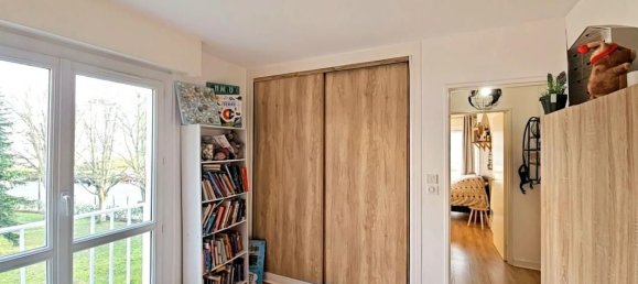 2 bedrooms Apartment in Chambourcy, France No. 140075 9