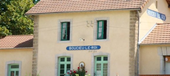 200m² Commercial property in Boucieu-le-Roi, France No. 195558 20