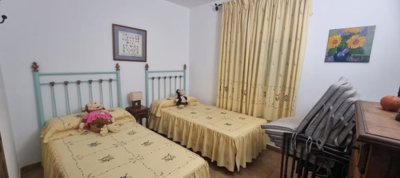 Casa de 3 dormitorios en San Luis de Sabinillas, Spain No. 148385 28