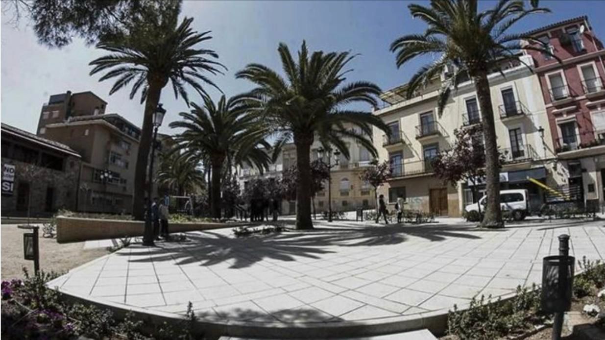 Квартира с 4 спальнями в Касерес, Испания № 140182