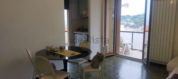 2-salle Penthouse à Varazze, Italy No. 181863 64