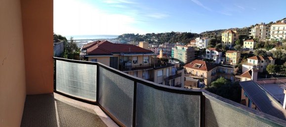 2-salle Penthouse à Varazze, Italy No. 181863 62