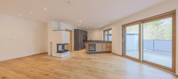 6 rooms Apartment in St. Ulrich am Pillersee, Austria No. 185366 2