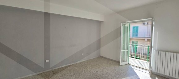 Apartamento de 3 habitaciónes en Molfetta, Italy No. 25409 11