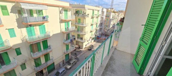 Apartamento de 3 habitaciónes en Molfetta, Italy No. 25409 26
