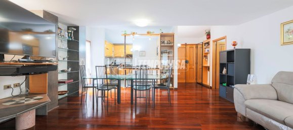 4 bedrooms Apartment in Riccione, Italy No. 327163 2