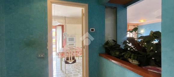 Apartamento de 4 dormitorios en San Giorgio a Cremano, Italy No. 347451 12