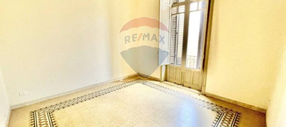 6 bedrooms Apartment in Palermo, Italy No. 328479 11