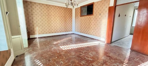 8 rooms House in Barcellona Pozzo di Gotto, Italy No. 70952 7