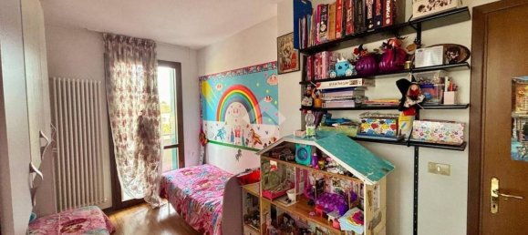 Квартира с 3 комнатами в Конельяно, Италия № 216228 29