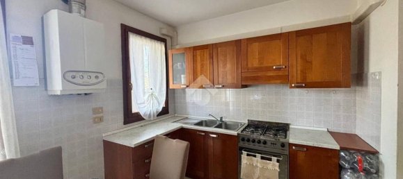 Квартира с 3 комнатами в Конельяно, Италия № 216228 3