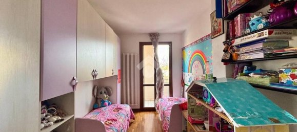 Квартира с 3 комнатами в Конельяно, Италия № 216228 27