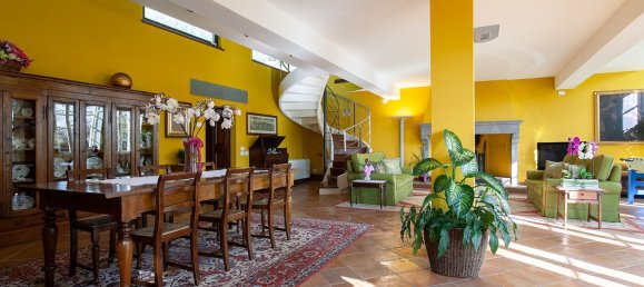 12 rooms Villa in Lucca, Italy No. 229139 9