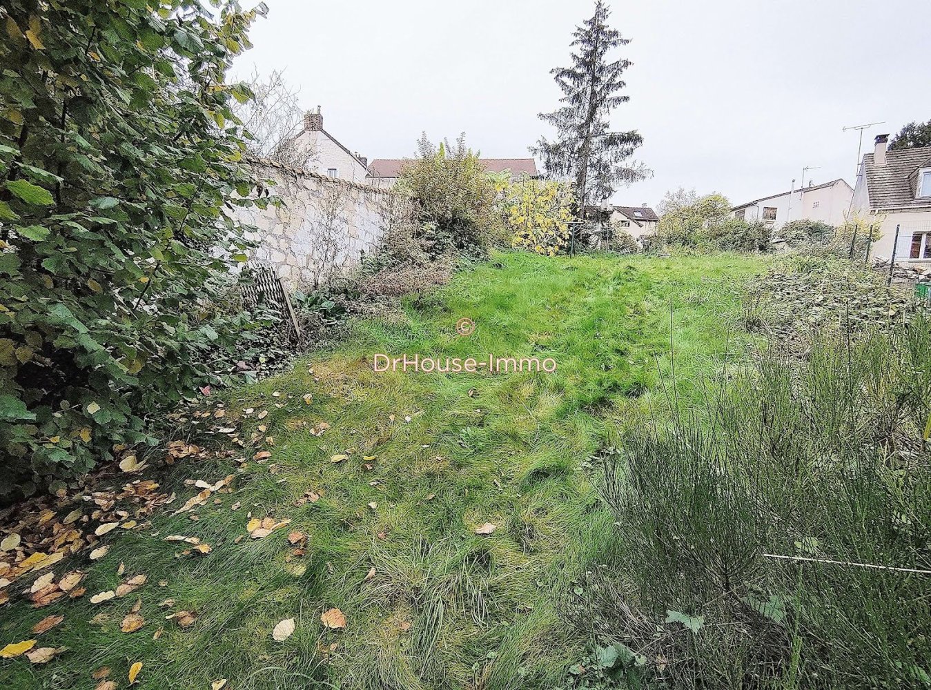 Terreno en Noisy-sur-Oise, France 386 m² No. 151708