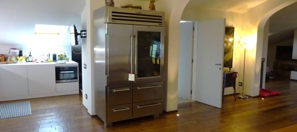 2 rooms Penthouse in Venice, Italy No. 218061 4