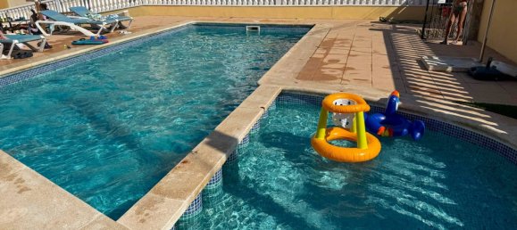 Apartamento de 4 dormitorios en Alicante, Spain No. 174688 28