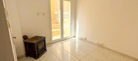 Apartamento de 4 dormitorios en Alicante, Spain No. 174688 21