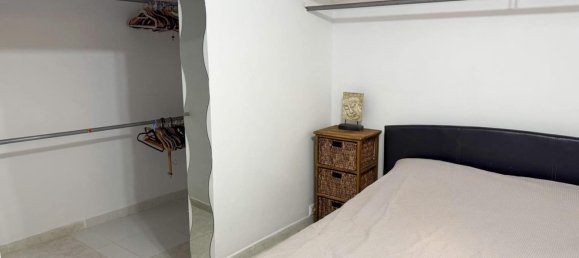 Apartamento de 4 dormitorios en Alicante, Spain No. 174688 18