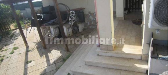 2 bedrooms Villa in Anzio, Italy No. 333422 3