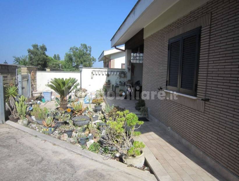 2 bedrooms Villa in Anzio, Italy No. 333422