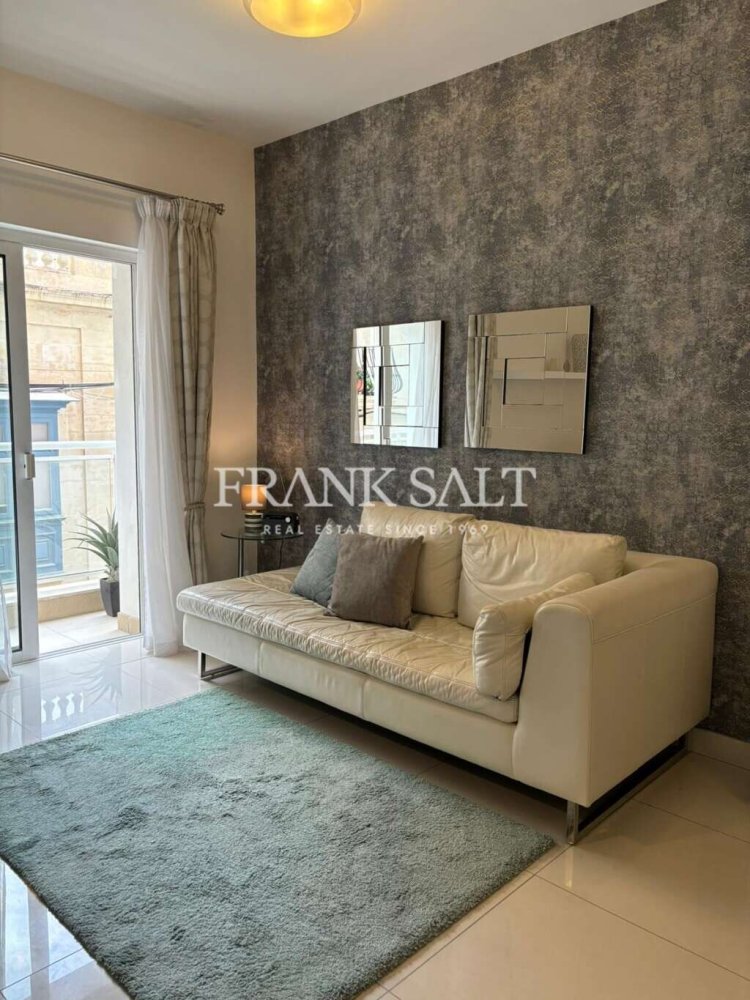 1 bedroom Apartment in Sliema, Malta No. 10619