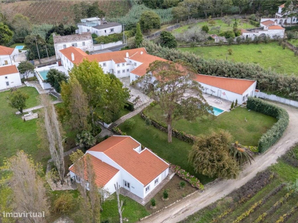 9 bedrooms House in Colares, Portugal No. 121861
