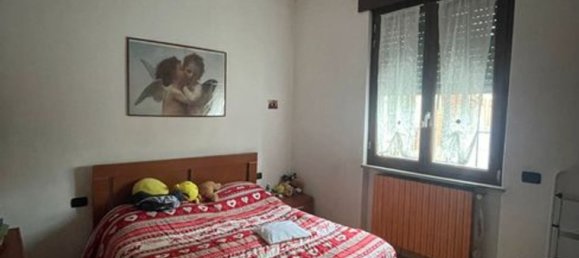 3 rooms Apartment in Nova Milanese, Italy No. 8254 7
