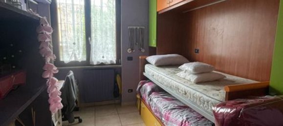 3 rooms Apartment in Nova Milanese, Italy No. 8254 8