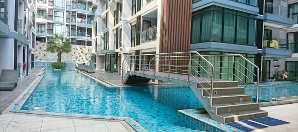 5 bedrooms Apartment in Pattaya, Thailand No. 20079 14