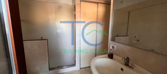 3 bedrooms Apartment in Piacenza, Italy No. 364061 23