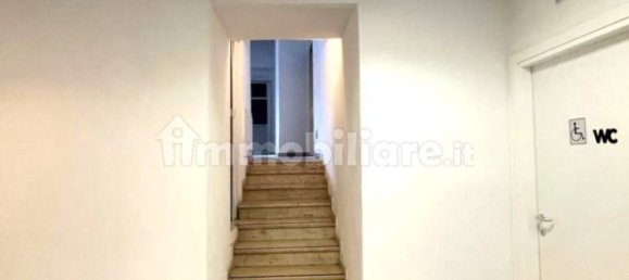 Коммерческая недвижимость с 2 комнатами в Брешиа, Италия № 272748 8