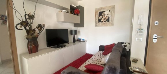 3 rooms Apartment in Castelfiorentino, Italy No. 153824 19