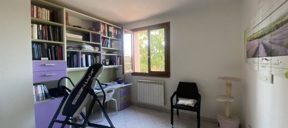 3 rooms Apartment in Castelfiorentino, Italy No. 153824 12