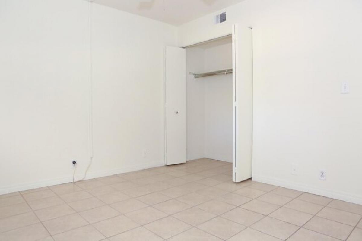 2 bedrooms House in Palm Springs, USA No. 411531