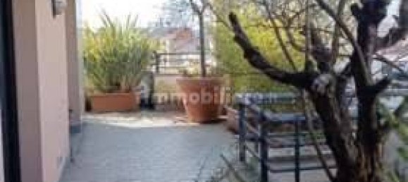 Квартира с 5 комнатами в Марьяно Коменсе, Италия № 280986 3