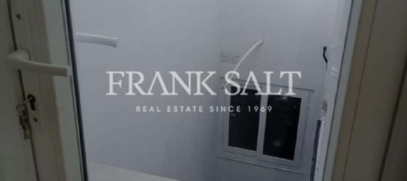 3 bedrooms Penthouse in Swatar, Malta No. 2230 9