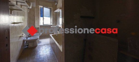 4 rooms Apartment in San Nicola la Strada, Italy No. 340936 29