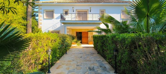 5 chambres Villa à Aradippou, Cyprus No. 25618 3