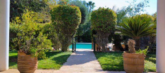 5 chambres Villa à Aradippou, Cyprus No. 25618 4