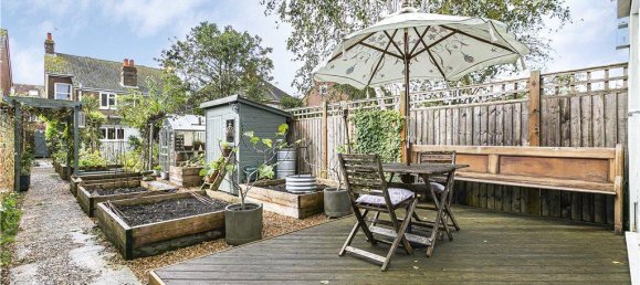 2 bedrooms House in Egham, United Kingdom No. 8640 3