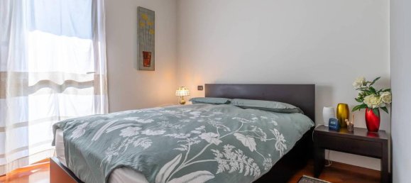 4 rooms Apartment in Ivrea, Italy No. 38164 23