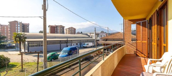 4 rooms Apartment in Ivrea, Italy No. 38164 25