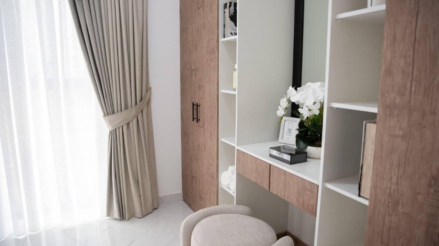 Apartamento T1 em Glam Residence, Al Zorah, UAE N.º 64894