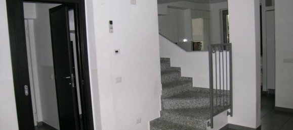 4-Zimmer Villa in Granozzo con Monticello, Italy, Nr. 40368 7